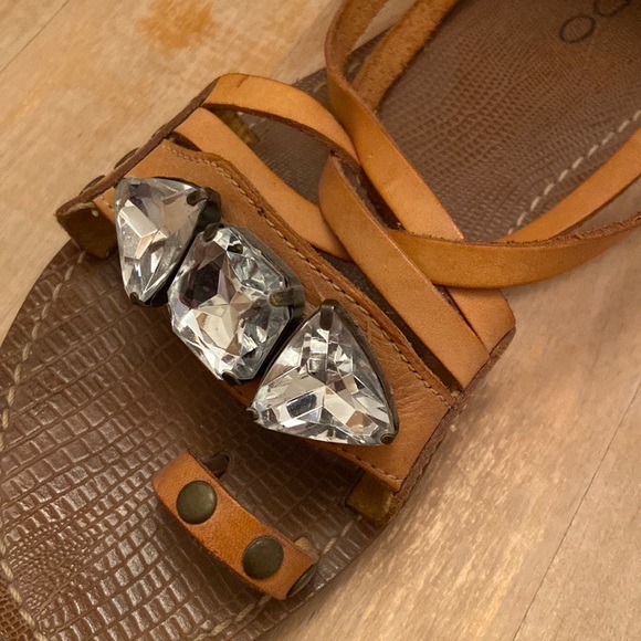 ALDO Leather Jewelled Tan Gladiator Sandal - Picture 4 of 10